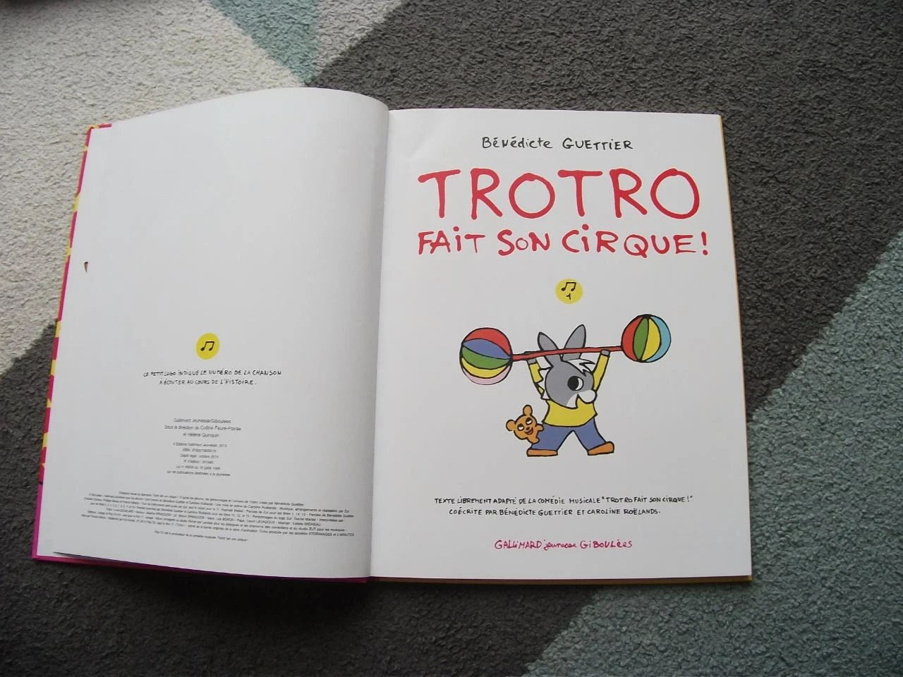 Livro Trotro faz seu circo Galimard Jeunesse – photo 3